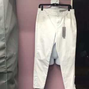 Never worn J Lo skinny white ankle length
